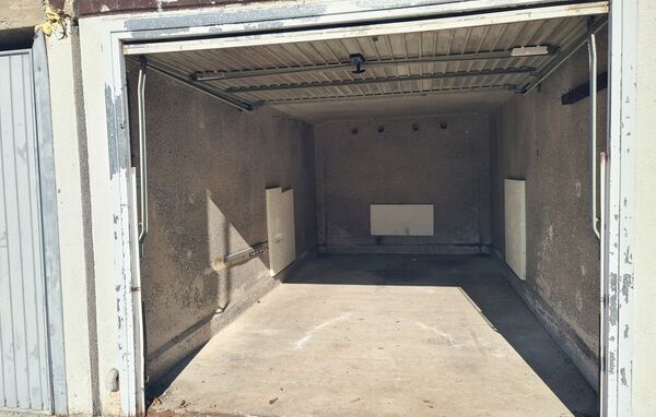 Gesloten garagebox te huur in Aarschot