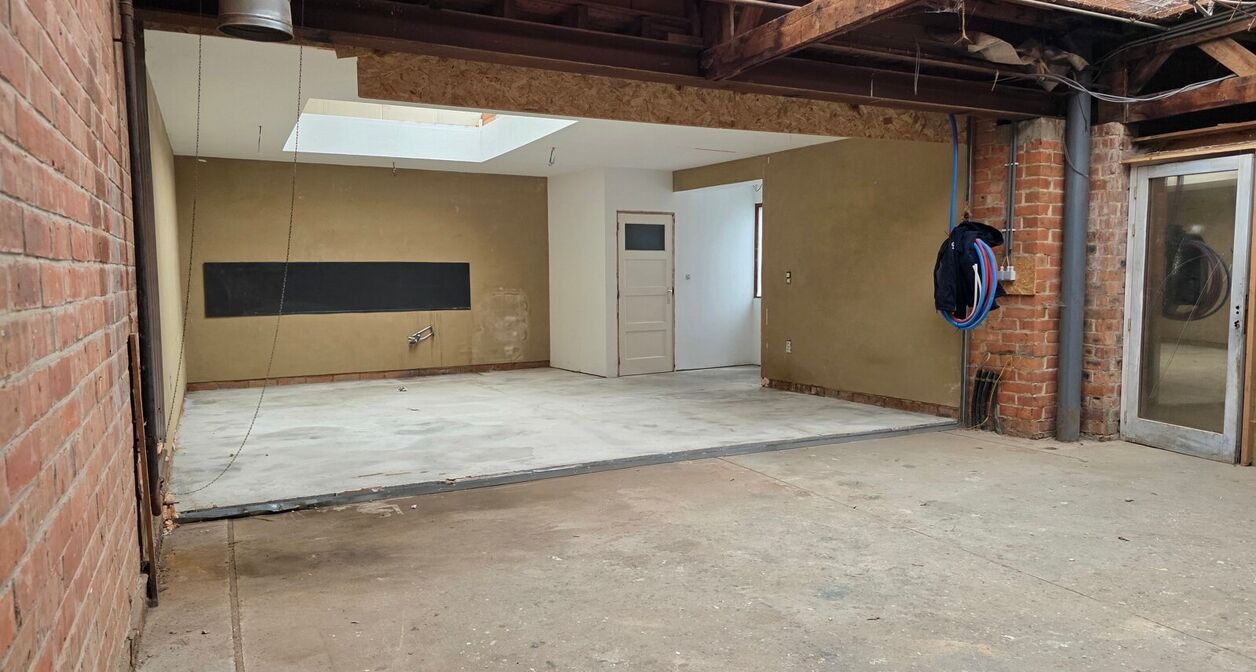 Gebouw voor gemengd gebruik te huur in Holsbeek