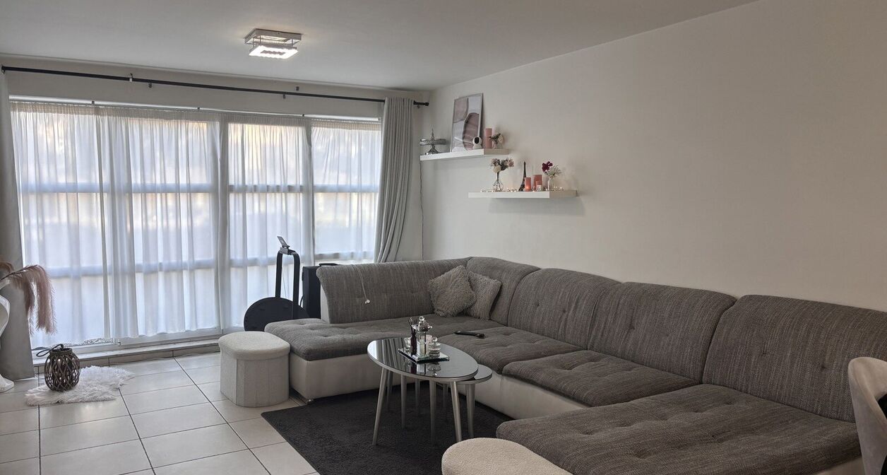 Gelijkvloerse verdieping te huur in Linden