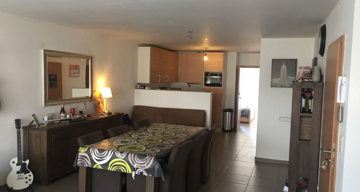 Gelijkvloers appartement met 2 slaapkamers