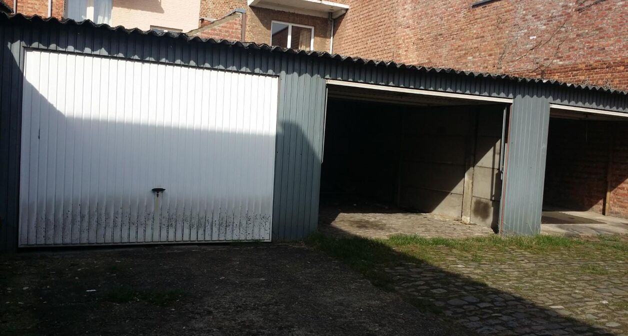 Gesloten garagebox te huur in Aarschot