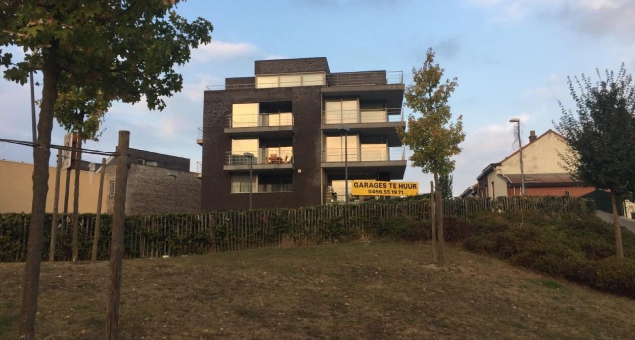 Gesloten garagebox te huur in Leuven