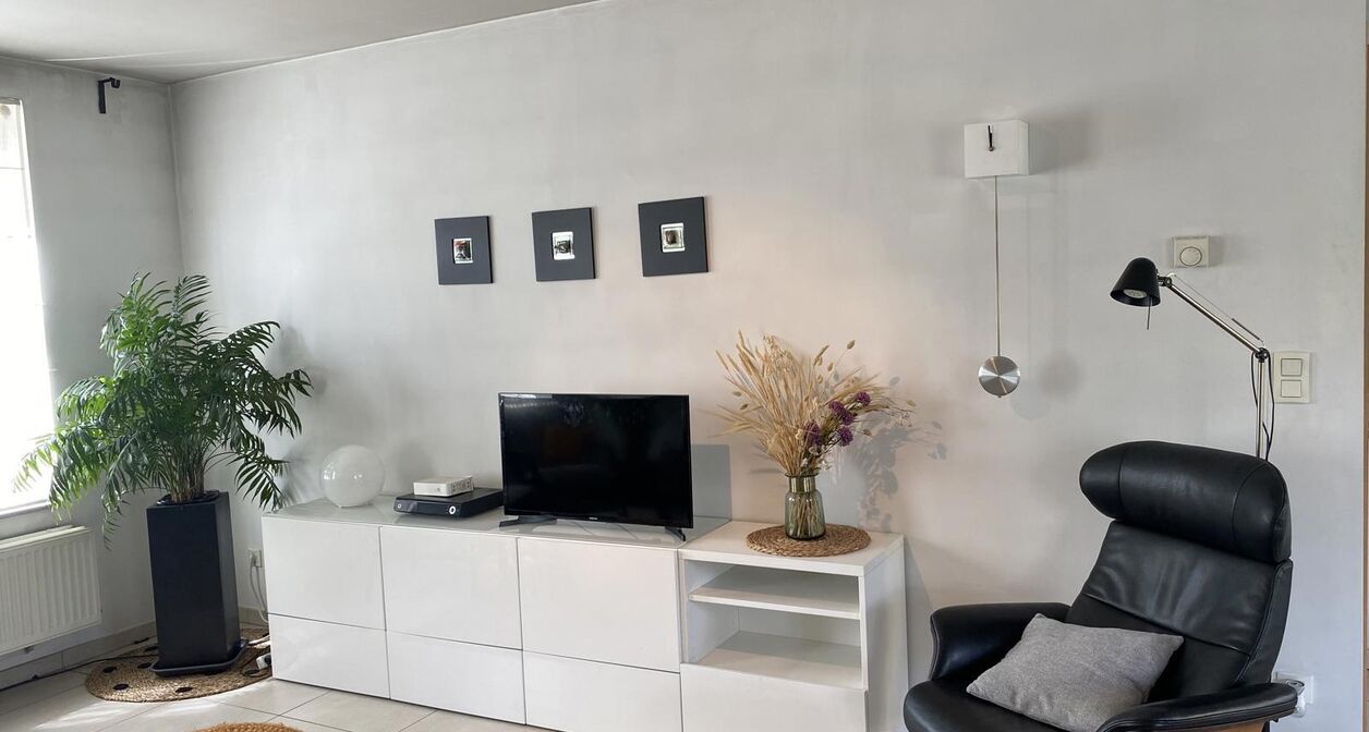 Ruime woning met 5 slaapkamers en tuin